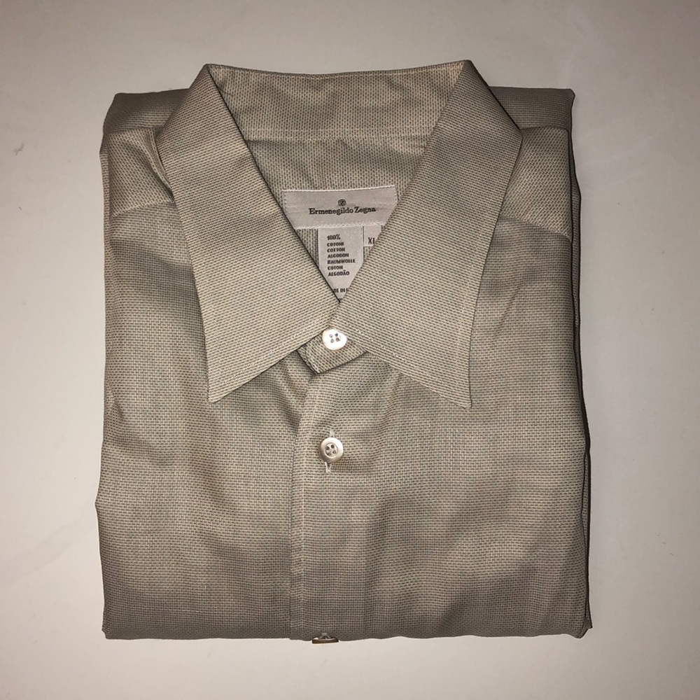 Men’s Casual Button Down Shirt